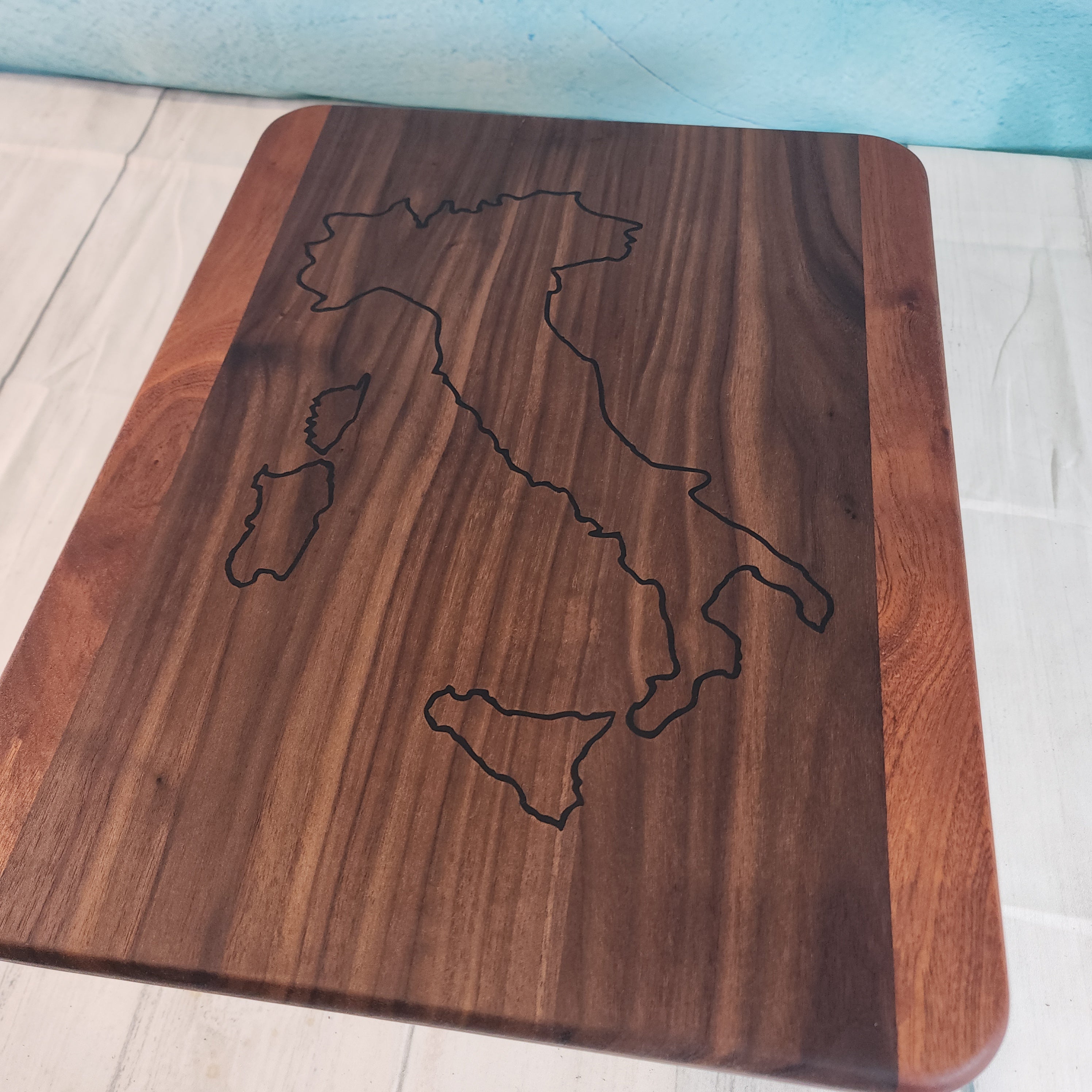Charcuterie with Italy Inlay - Walnut/Sapele