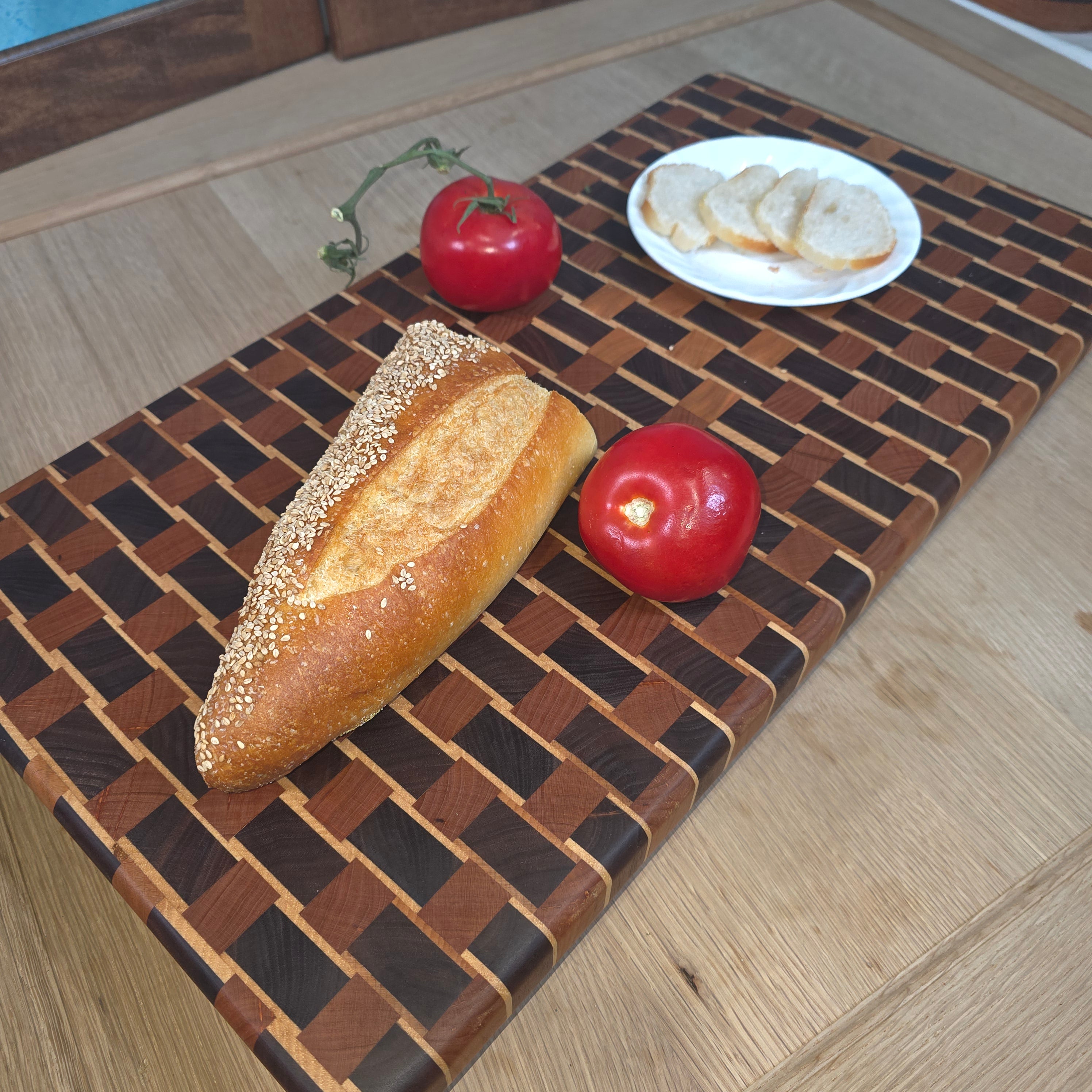 End-Grain Cutting Board - Weave Pattern